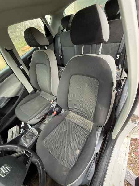 JUEGO ASIENTOS COMPLETO