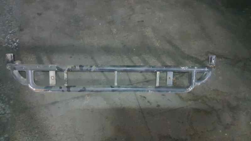 HIERRO  PARAGOLPES TRASERO SUZUKI VITARA SE-SV (ET)