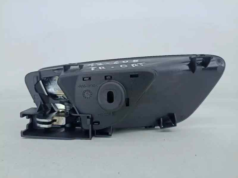 MANETA INTERIOR DELANTERA DERECHA