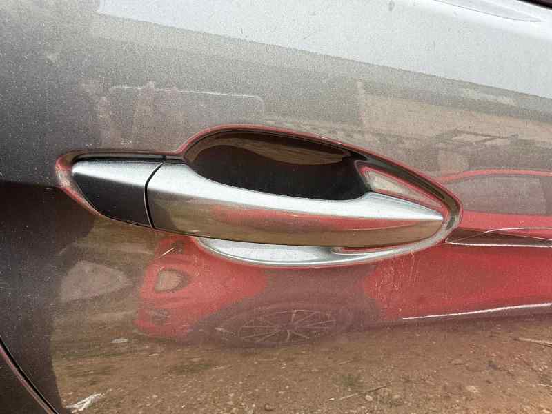 MANETA EXTERIOR TRASERA DERECHA