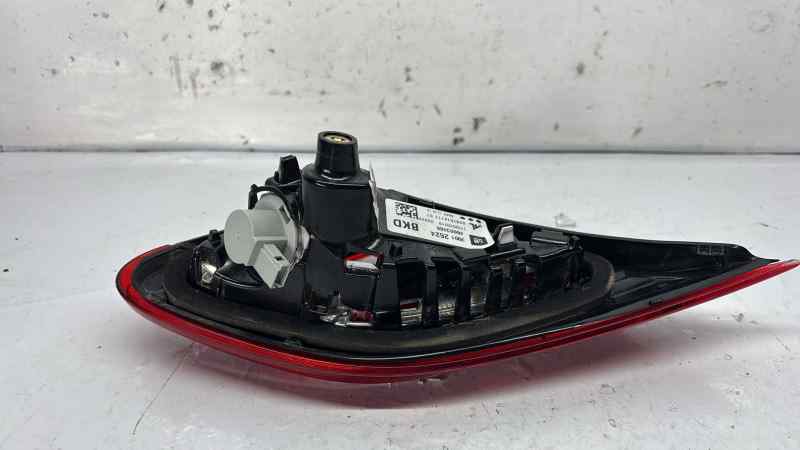 PILOTO TRASERO DERECHO