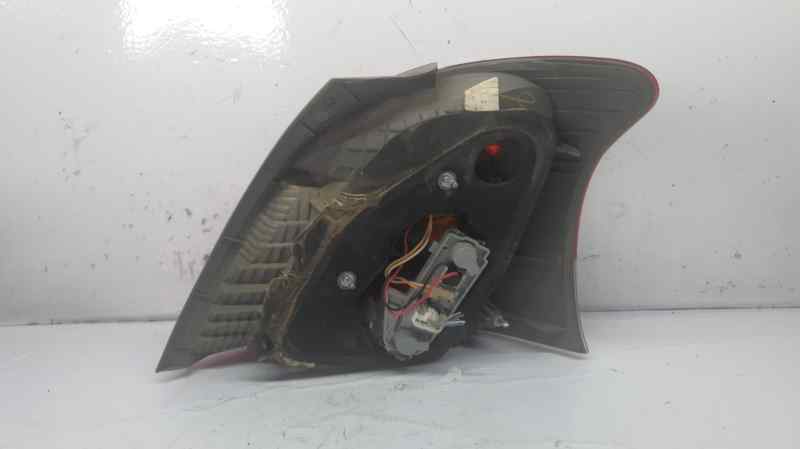 PILOTO TRASERO IZQUIERDO