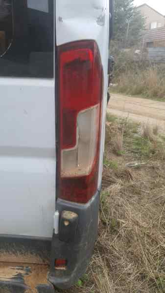 PILOTO TRASERO DERECHO