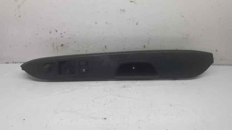 MANDO ELEVALUNAS DELANTERO IZQUIERDO 