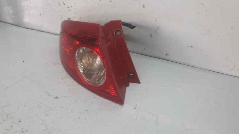 PILOTO TRASERO IZQUIERDO