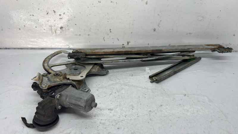 ELEVALUNAS TRASERO IZQUIERDO