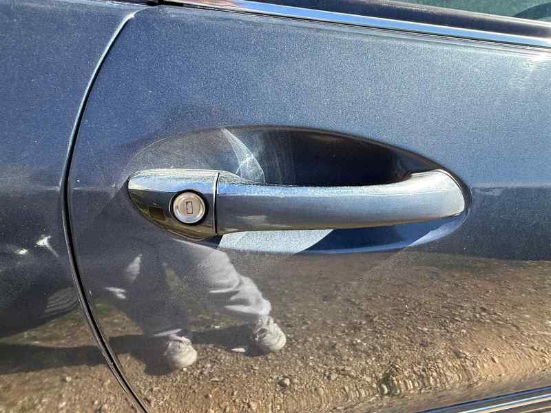 MANETA EXTERIOR DELANTERA DERECHA