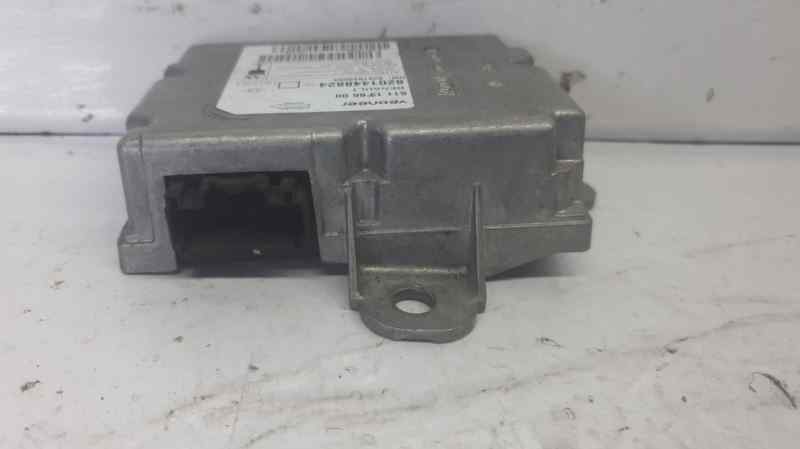 8201448824 CENTRALITA AIRBAG RENAULT MASTER II PHASE 2 CAJA CERRADA