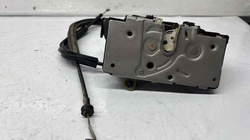 CERRADURA PUERTA DELANTERA IZQUIERDA 