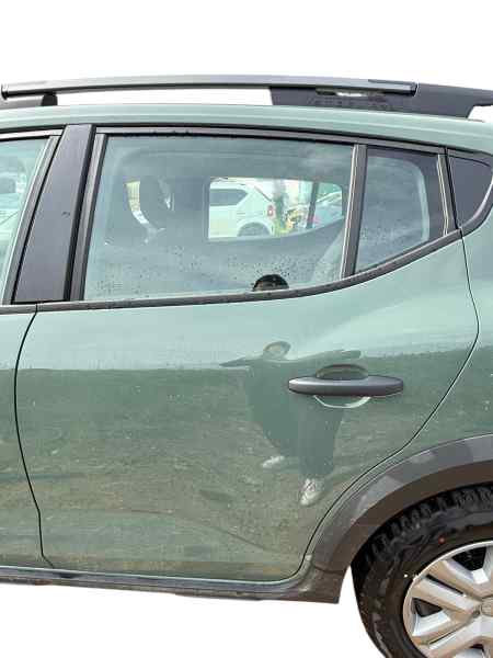 821016131R PUERTA TRASERA IZQUIERDA DACIA SANDERO