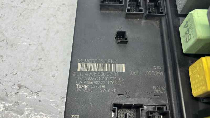 A9069006701 CAJA RELES  FUSIBLES MERCEDES SPRINTERII (FURG. DISTRIB. CARGA)(RESERVE)