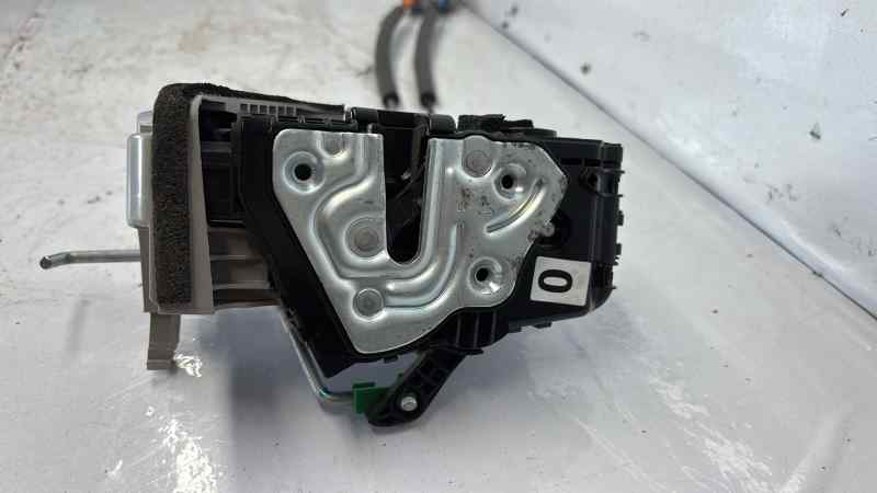 CERRADURA PUERTA TRASERA IZQUIERDA 