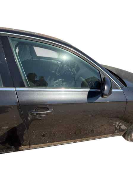 PUERTA DELANTERA DERECHA