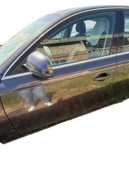 PUERTA DELANTERA IZQUIERDA