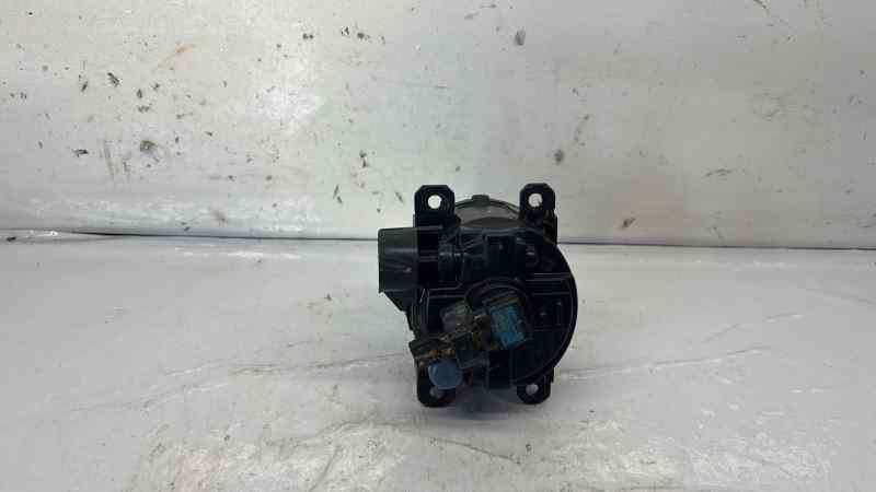 FARO ANTINIEBLA IZQUIERDO