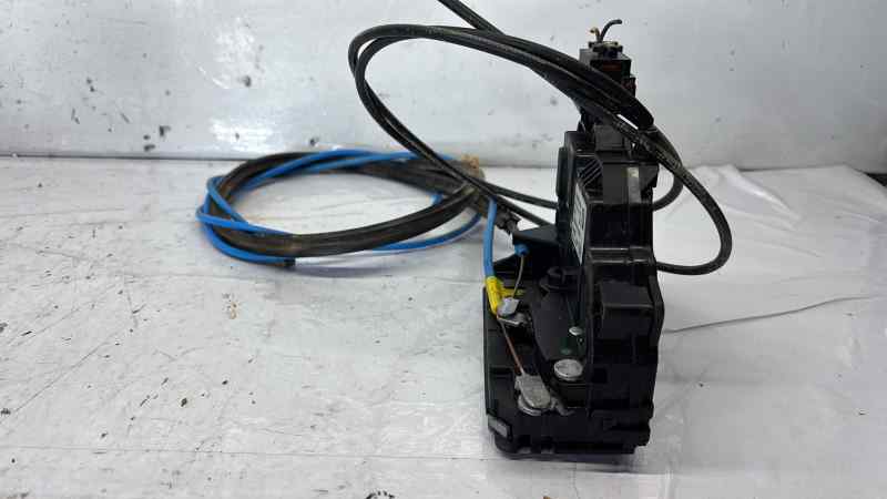 CERRADURA PUERTA DELANTERA DERECHA