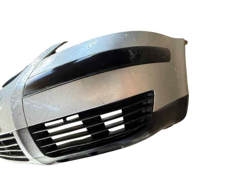 PARAGOLPES DELANTERO