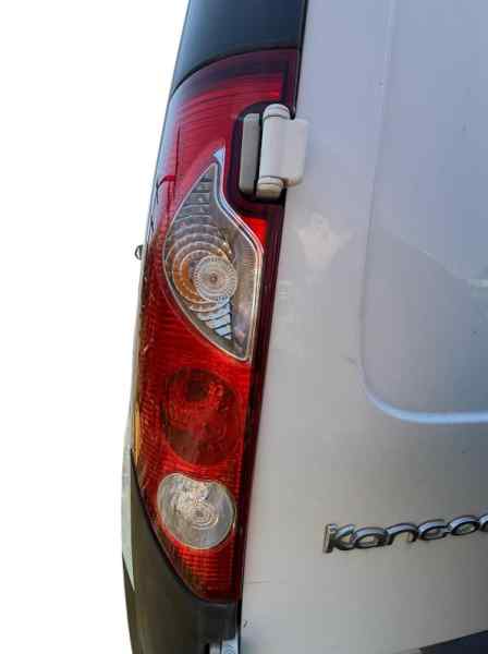 PILOTO TRASERO IZQUIERDO