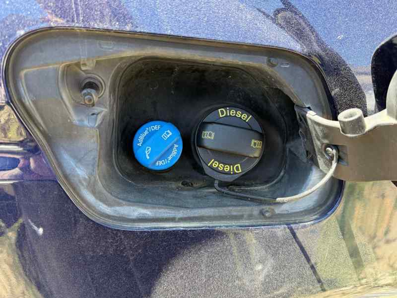 TAPA EXTERIOR COMBUSTIBLE