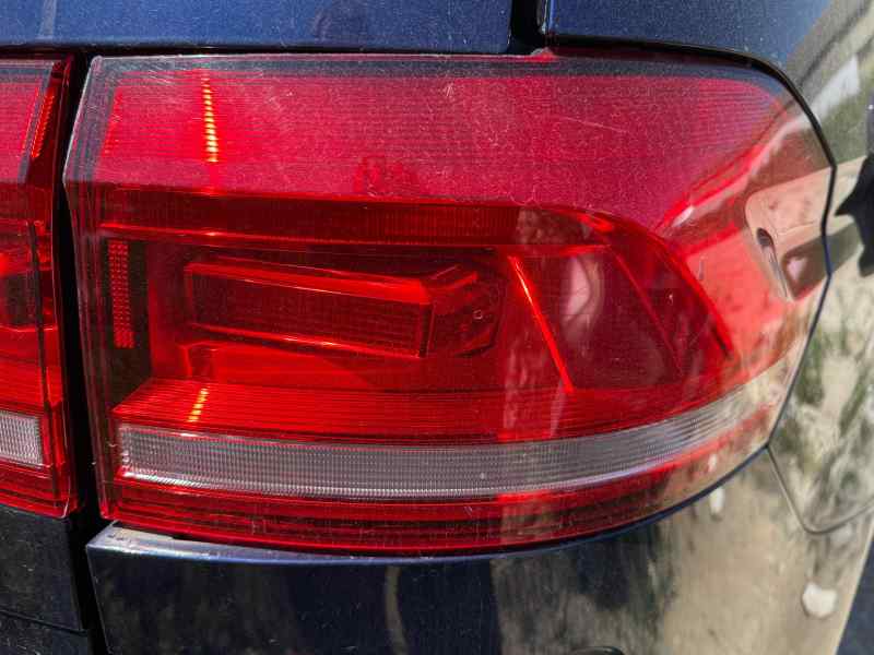 PILOTO TRASERO DERECHO