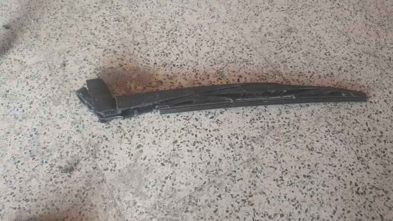 BRAZO LIMPIA TRASERO