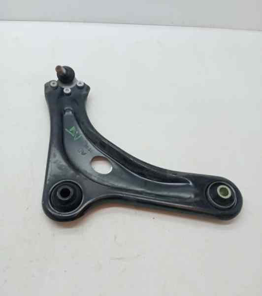 BRAZO SUSPENSION INFERIOR DELANTERO DERECHO