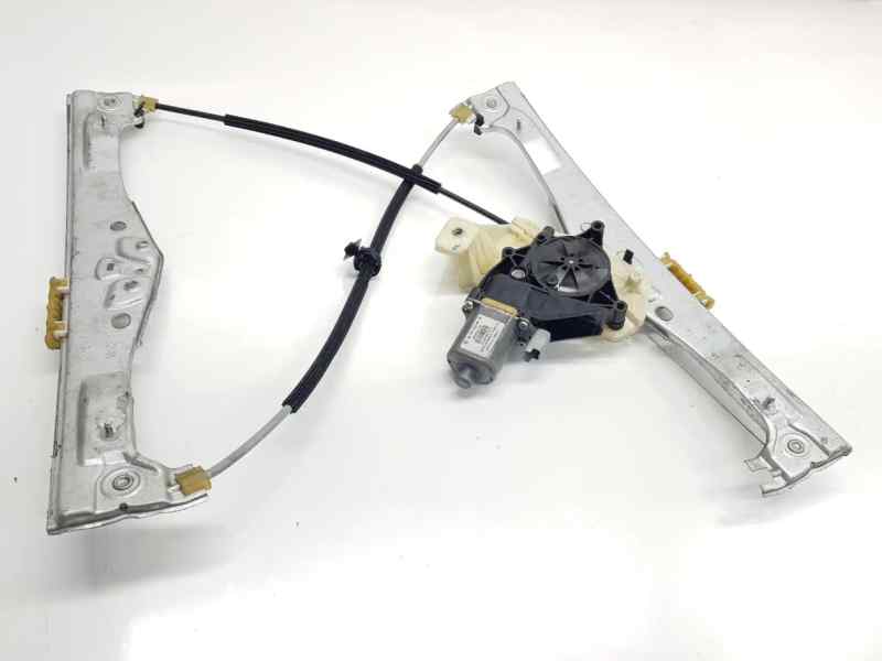 ELEVALUNAS DELANTERO IZQUIERDO