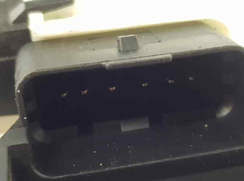 CERRADURA PUERTA DELANTERA IZQUIERDA 