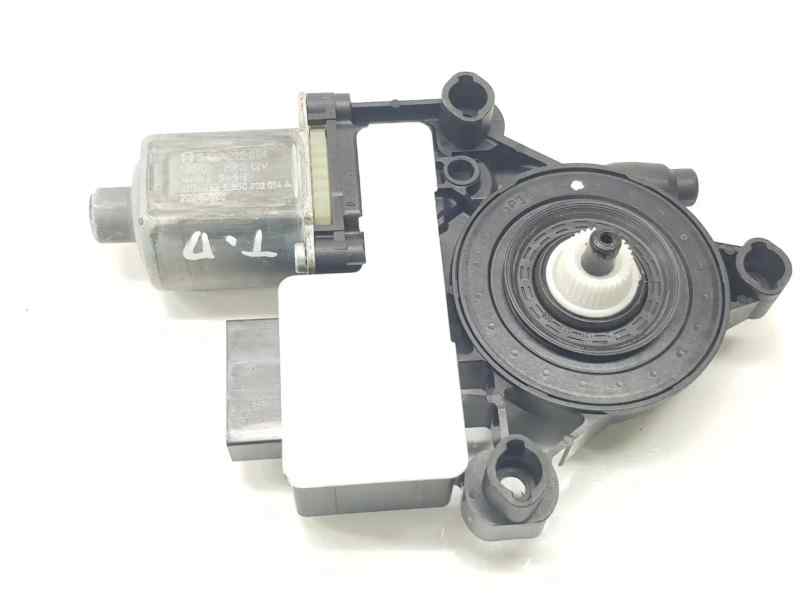 MOTOR ELEVALUNAS TRASERO DERECHO