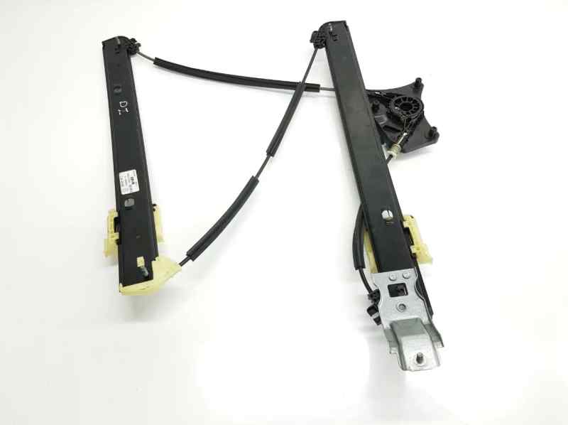 ELEVALUNAS DELANTERO IZQUIERDO