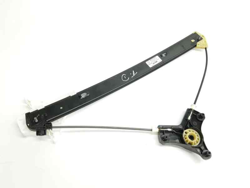 ELEVALUNAS TRASERO DERECHO