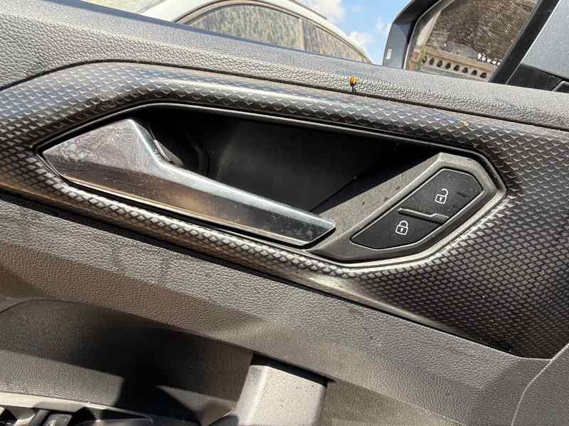 MANETA INTERIOR DELANTERA IZQUIERDA