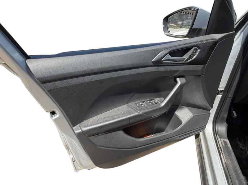 GUARNECIDO PUERTA DELANTERA IZQUIERDA