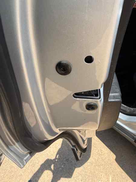 CERRADURA PUERTA TRASERA IZQUIERDA 