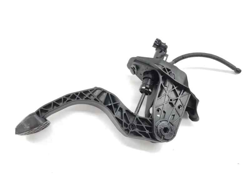 PEDAL EMBRAGUE