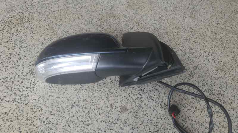 RETROVISOR DERECHO