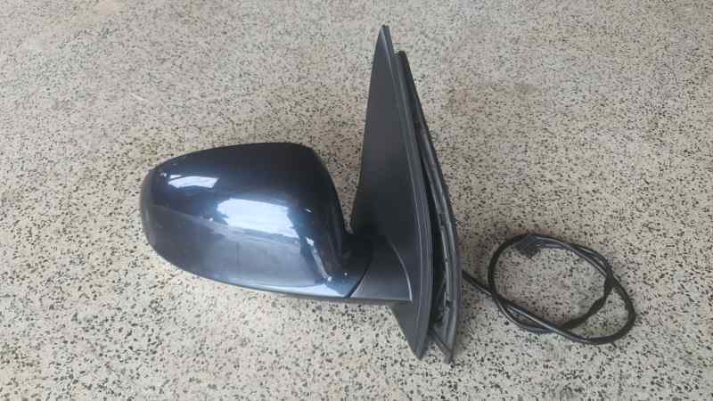 RETROVISOR DERECHO