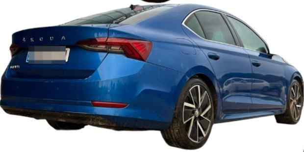 TAPA EXTERIOR COMBUSTIBLE