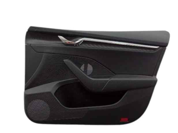 GUARNECIDO PUERTA DELANTERA DERECHA