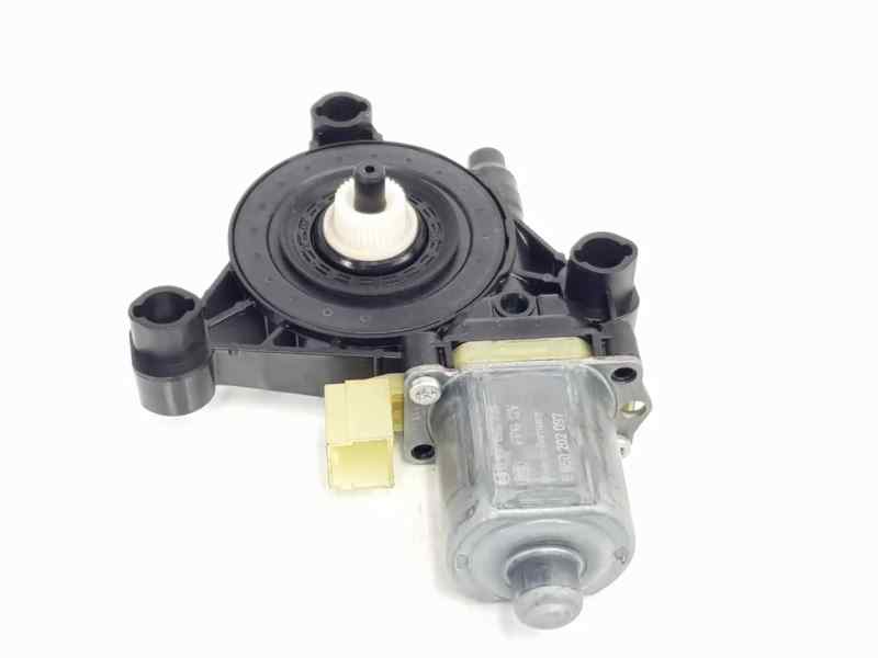 MOTOR ELEVALUNAS DELANTERO IZQUIERDO