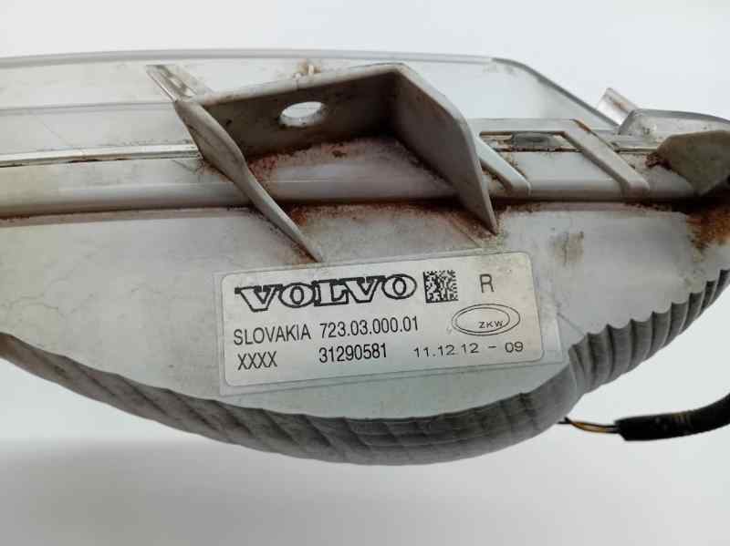 PILOTO DELANTERO DERECHO