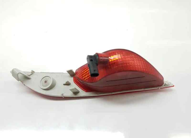 FARO ANTINIEBLA TRASERO IZQUIERDO