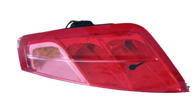 PILOTO TRASERO DERECHO