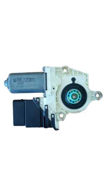 MOTOR ELEVALUNAS TRASERO DERECHO