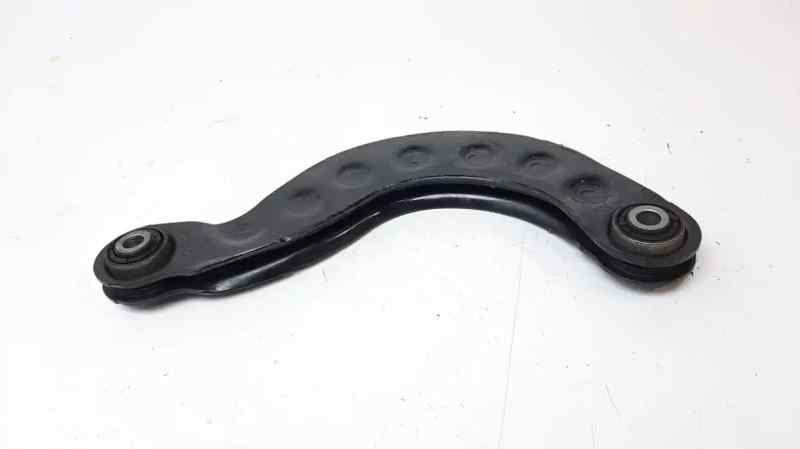 BRAZO SUSPENSION SUPERIOR TRASERO DERECHO