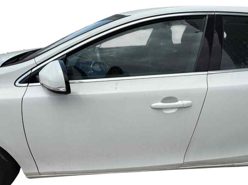 PUERTA DELANTERA IZQUIERDA