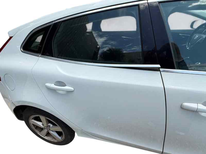 PUERTA TRASERA DERECHA