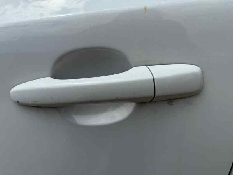 MANETA EXTERIOR DELANTERA IZQUIERDA