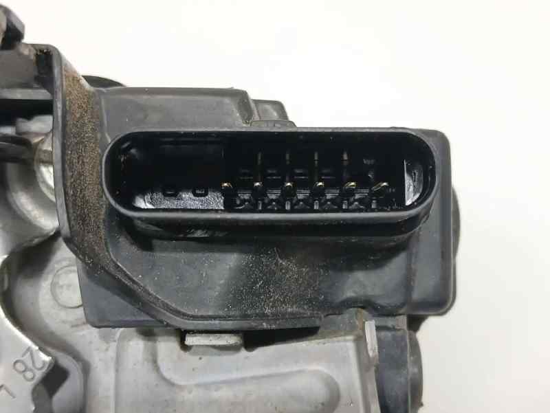 CERRADURA PUERTA DELANTERA IZQUIERDA 