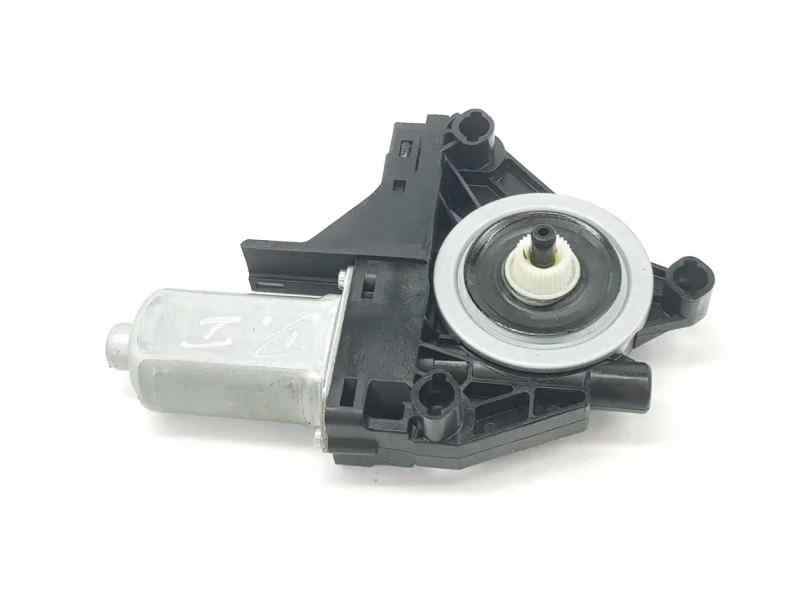 MOTOR ELEVALUNAS DELANTERO IZQUIERDO